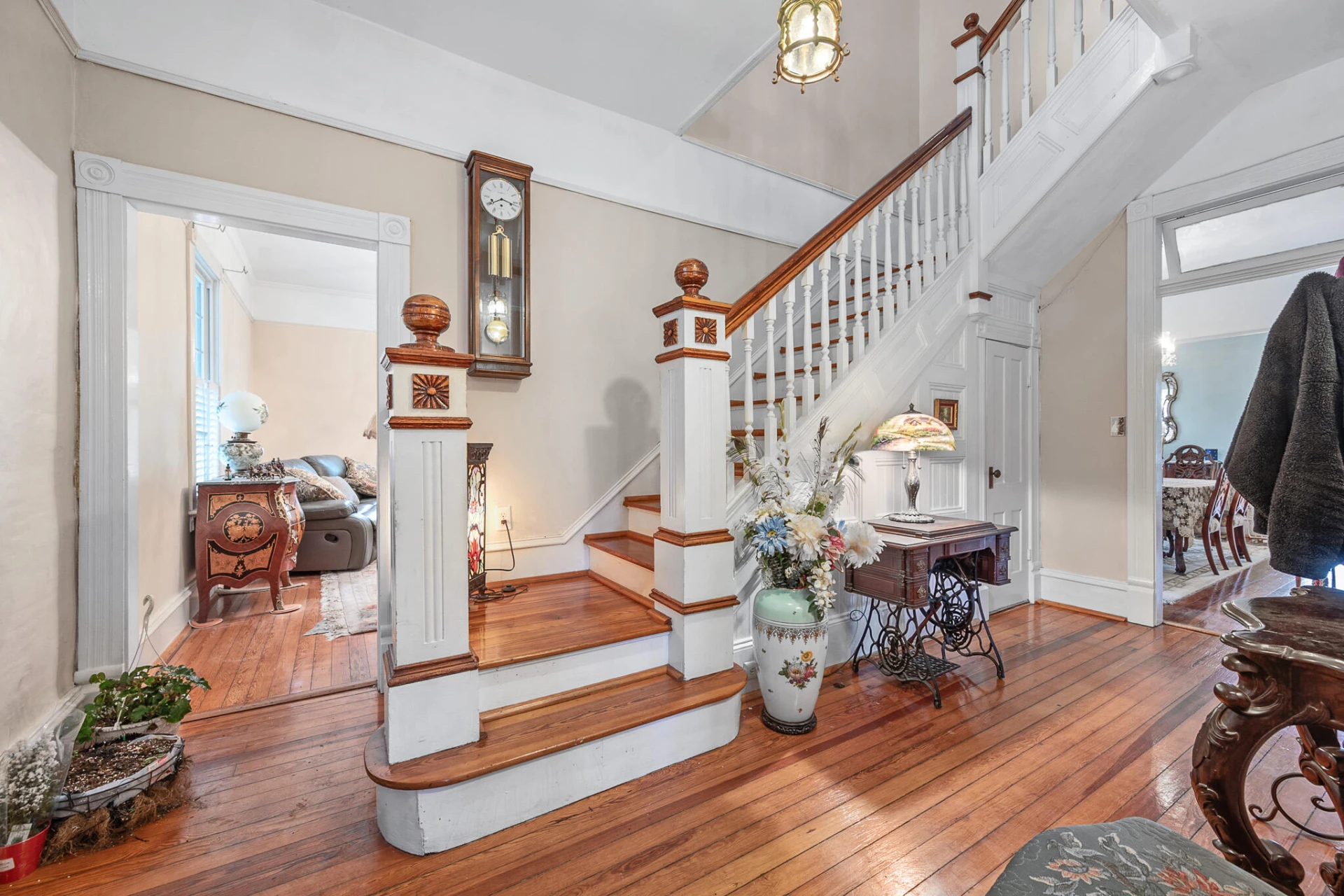 805 Longwood AVE - Photo 11