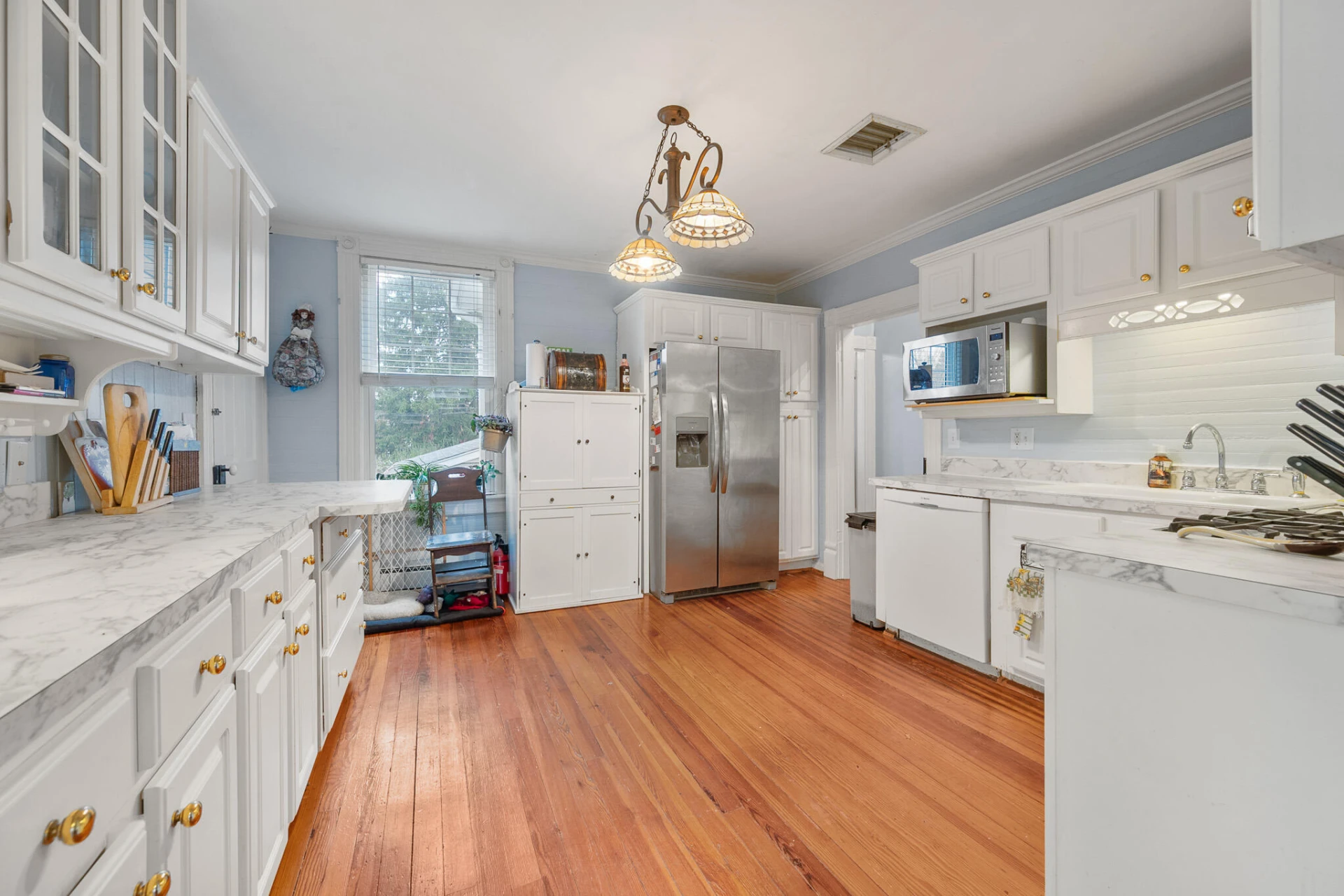 805 Longwood AVE - Photo 26