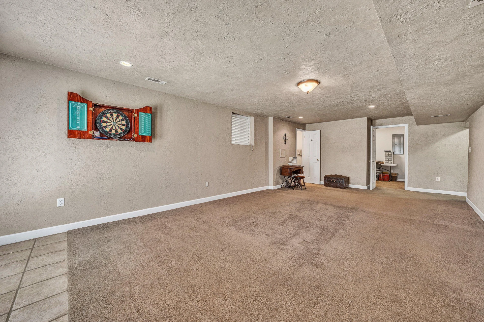 633 Winesap RD - Photo 35