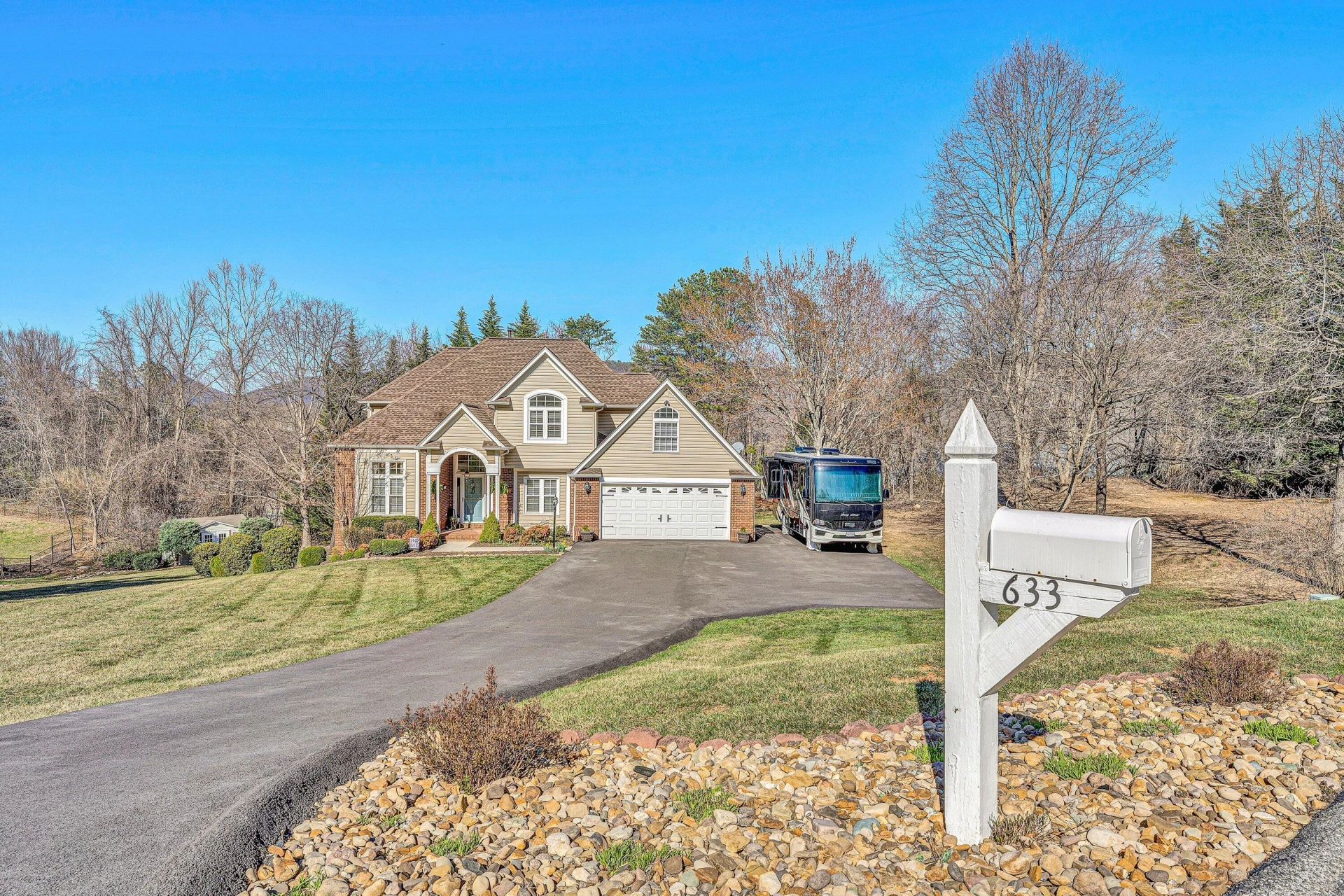 633 Winesap RD - Photo 55
