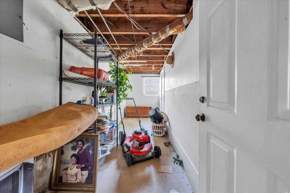 832 29Th ST - Photo 21