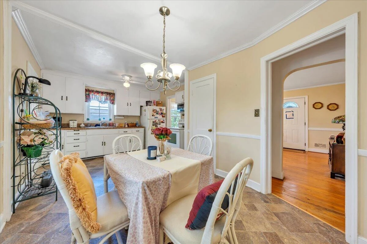 832 29Th ST - Photo 8