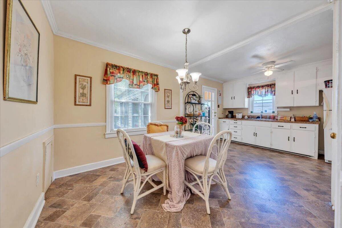 832 29Th ST - Photo 9