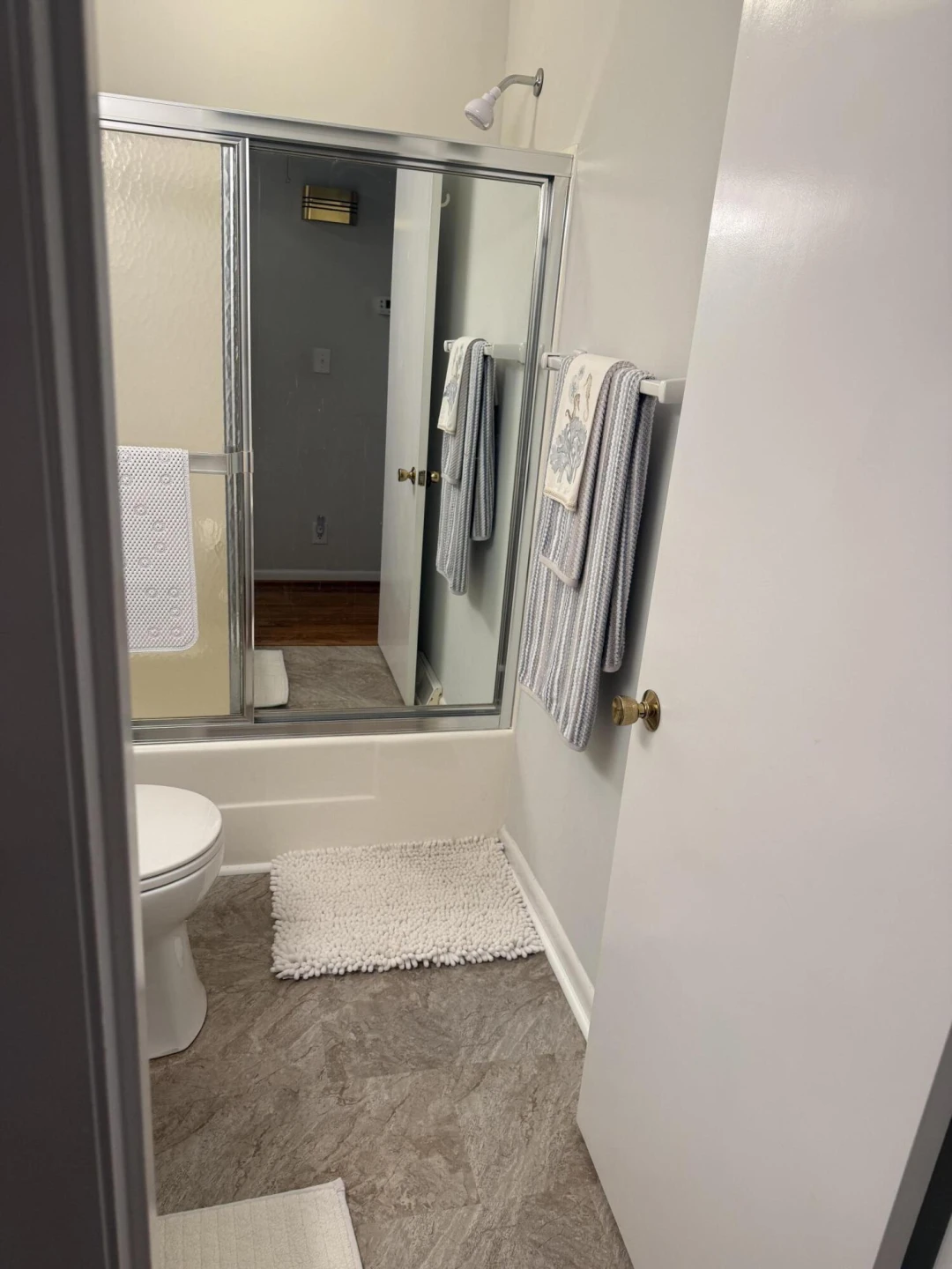218 Windward DR - Photo 13