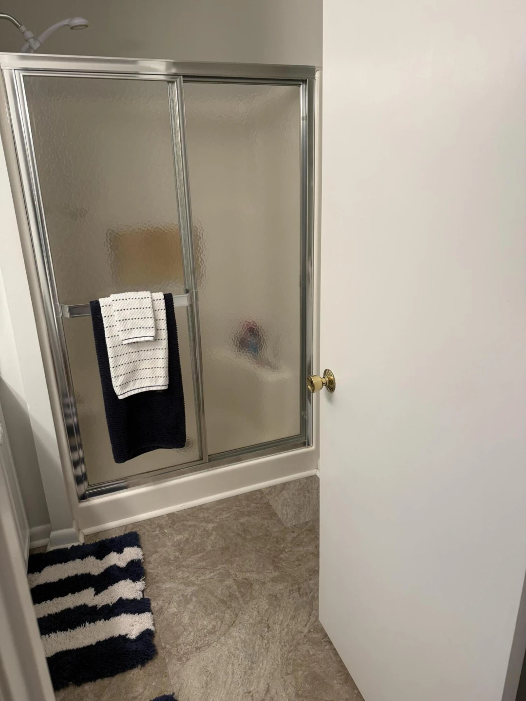 218 Windward DR - Photo 16
