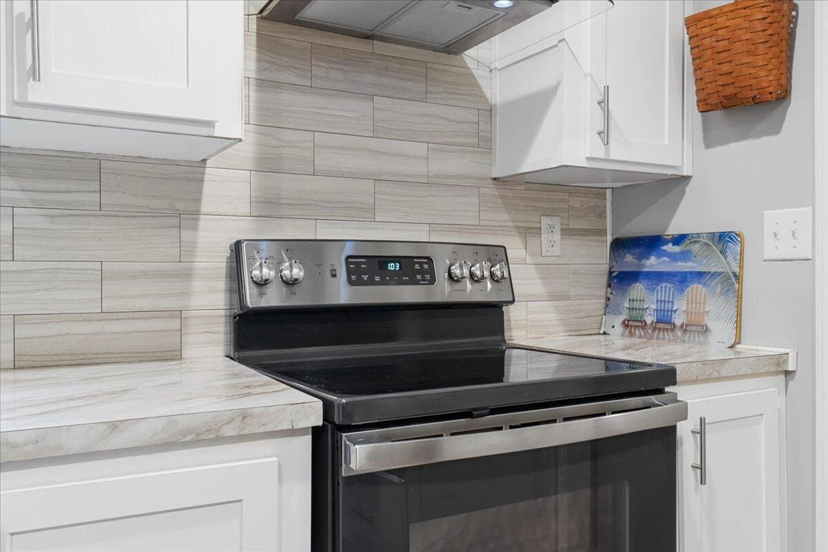 305 Snug Harbor TRL - Photo 12