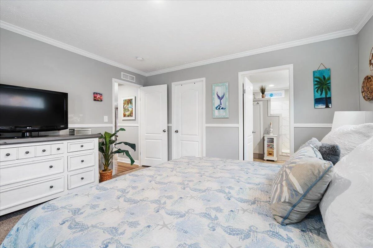 305 Snug Harbor TRL - Photo 19