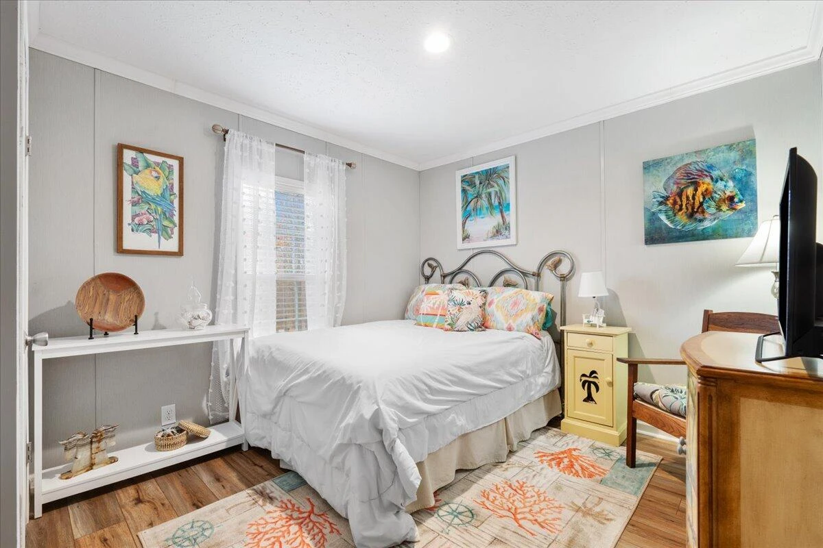 305 Snug Harbor TRL - Photo 22