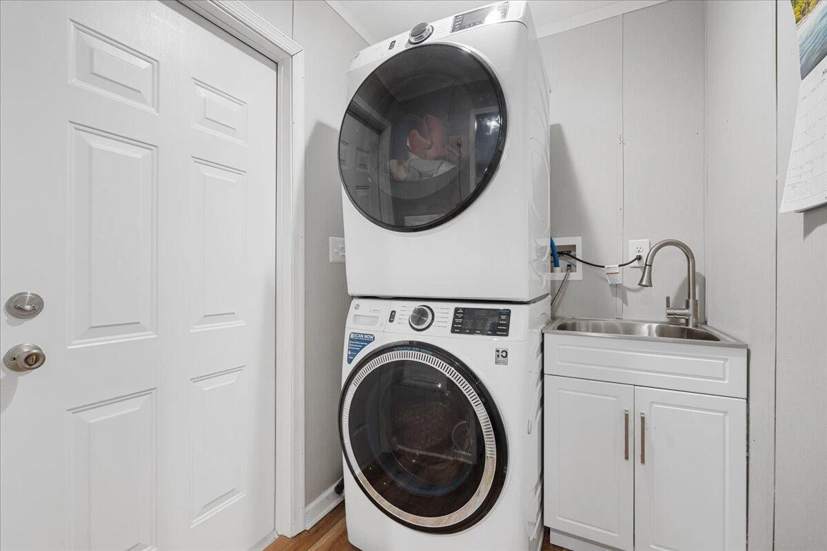 305 Snug Harbor TRL - Photo 27