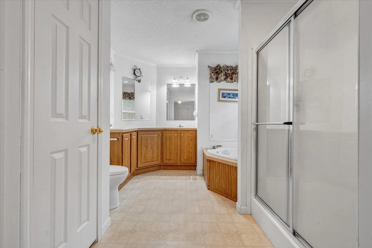 200 Surber DR - Photo 23