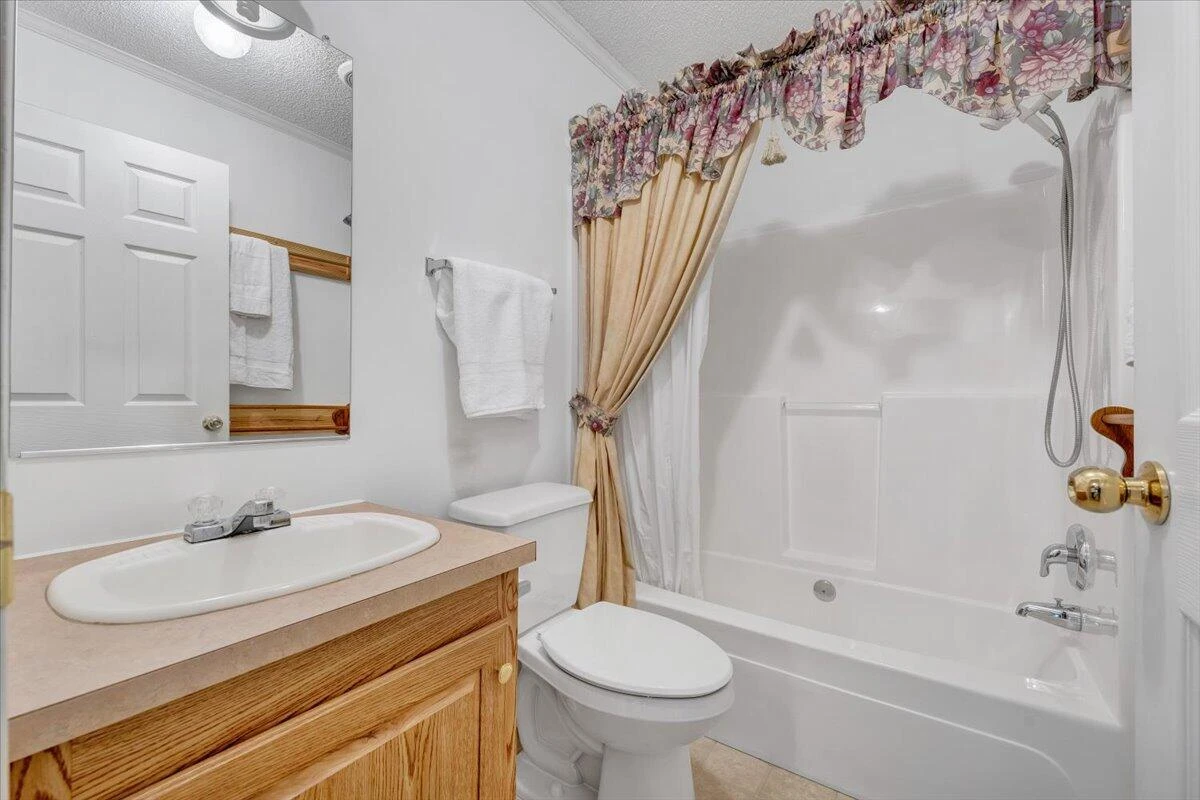200 Surber DR - Photo 31