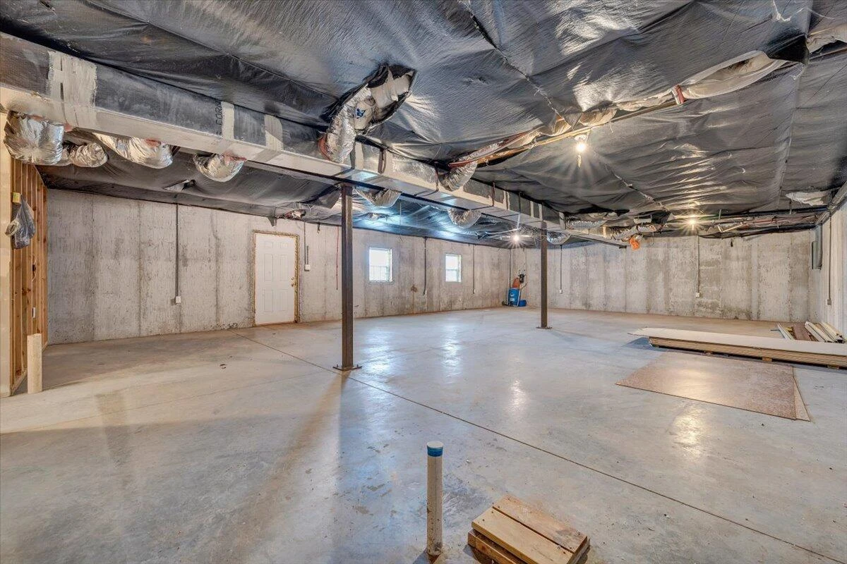 200 Surber DR - Photo 32