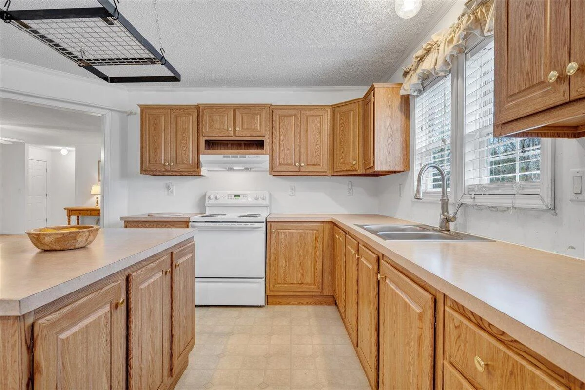 200 Surber DR - Photo 55