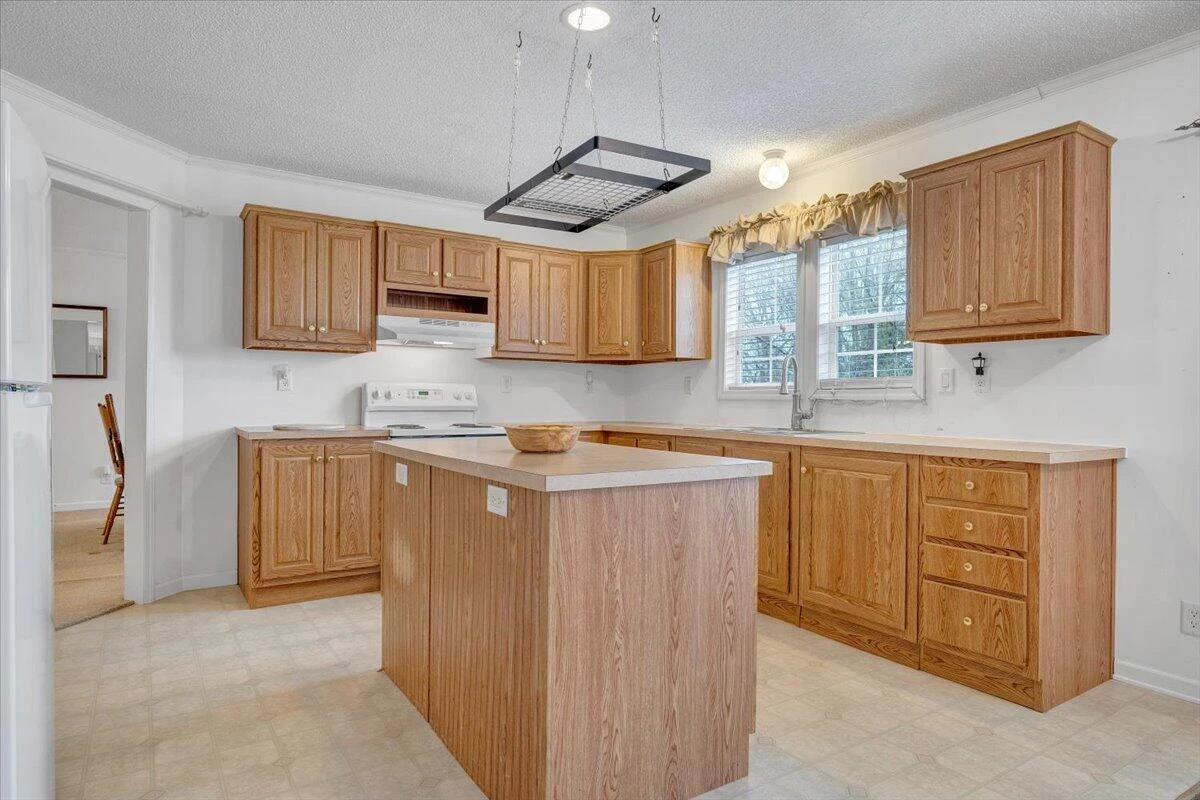 200 Surber DR - Photo 56