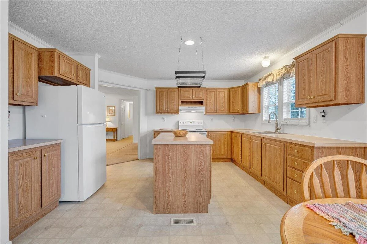 200 Surber DR - Photo 57