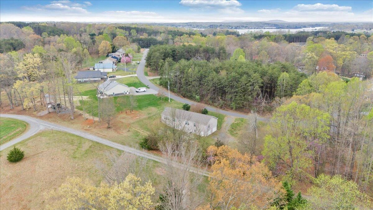 200 Surber DR - Photo 68