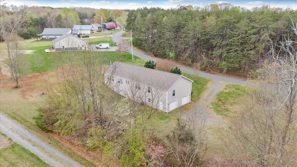 200 Surber DR - Photo 69