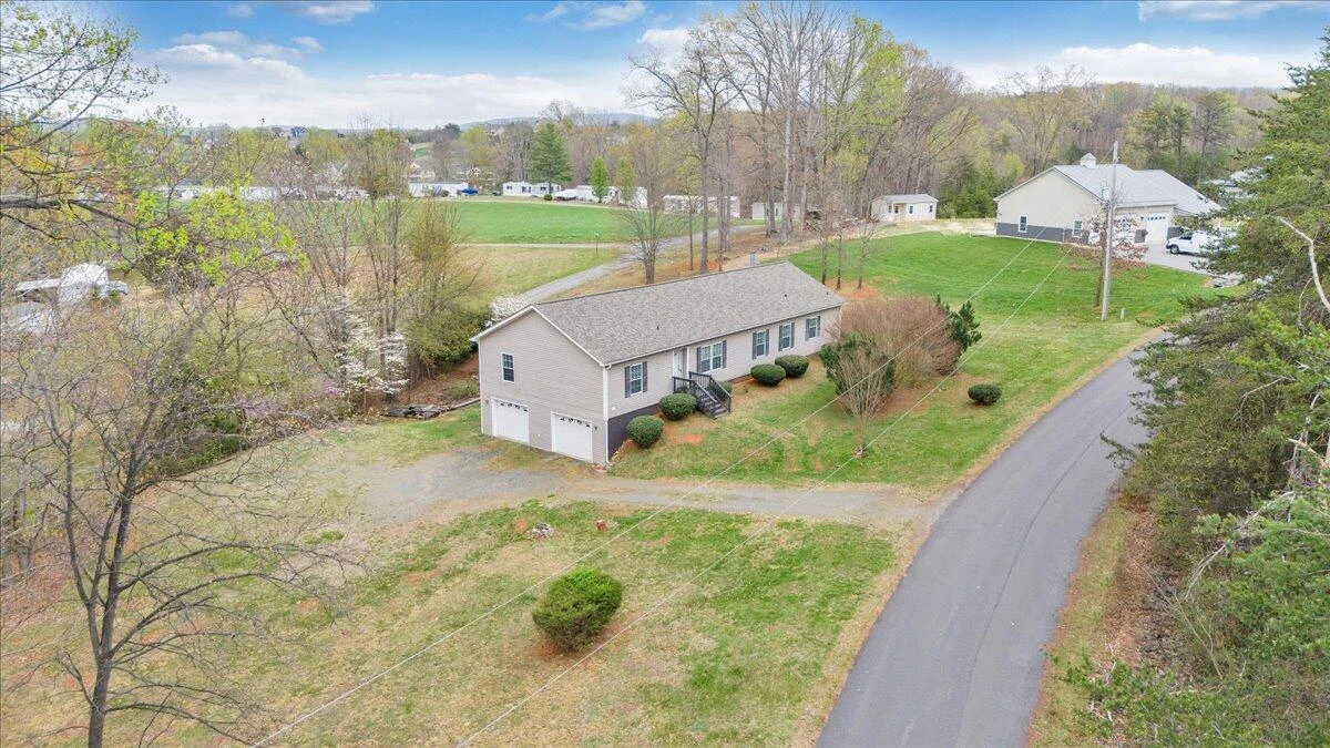 200 Surber DR - Photo 71