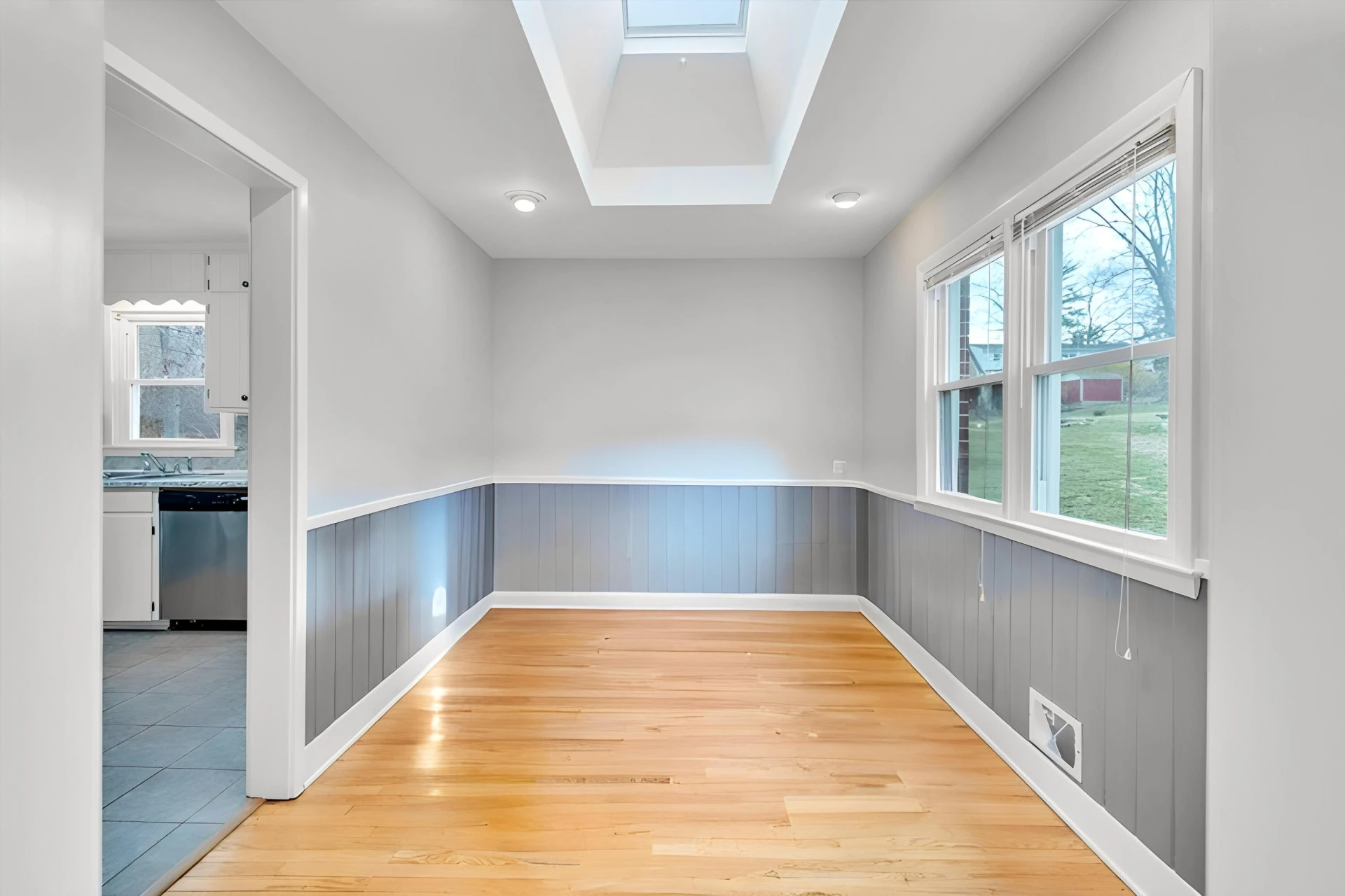 1401 Grove DR - Photo 11