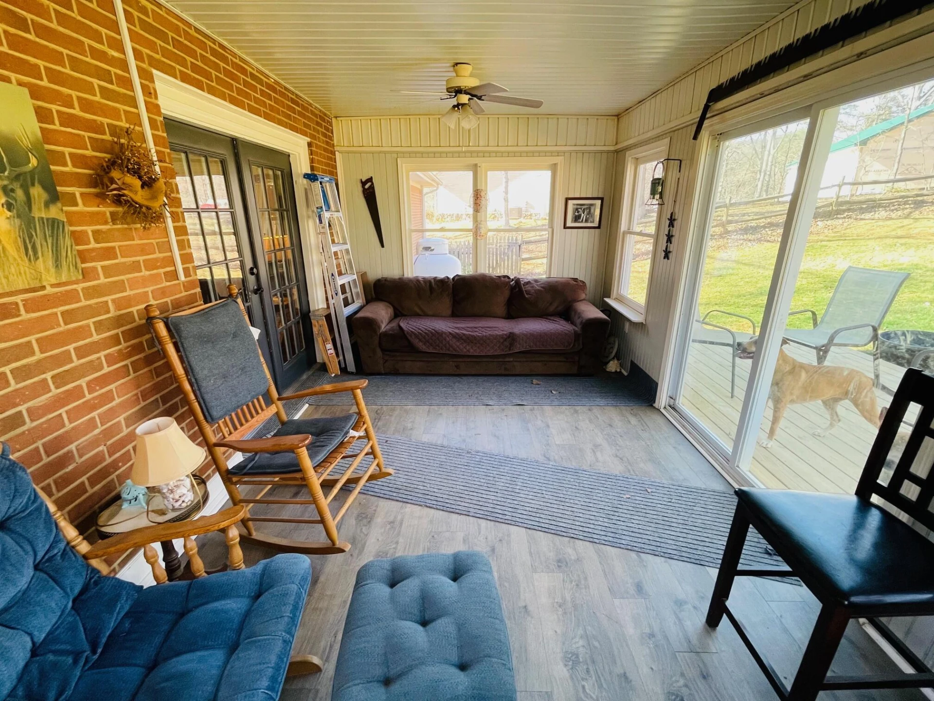 136 Sherwood DR - Photo 14
