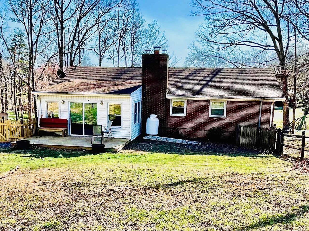 136 Sherwood DR - Photo 27