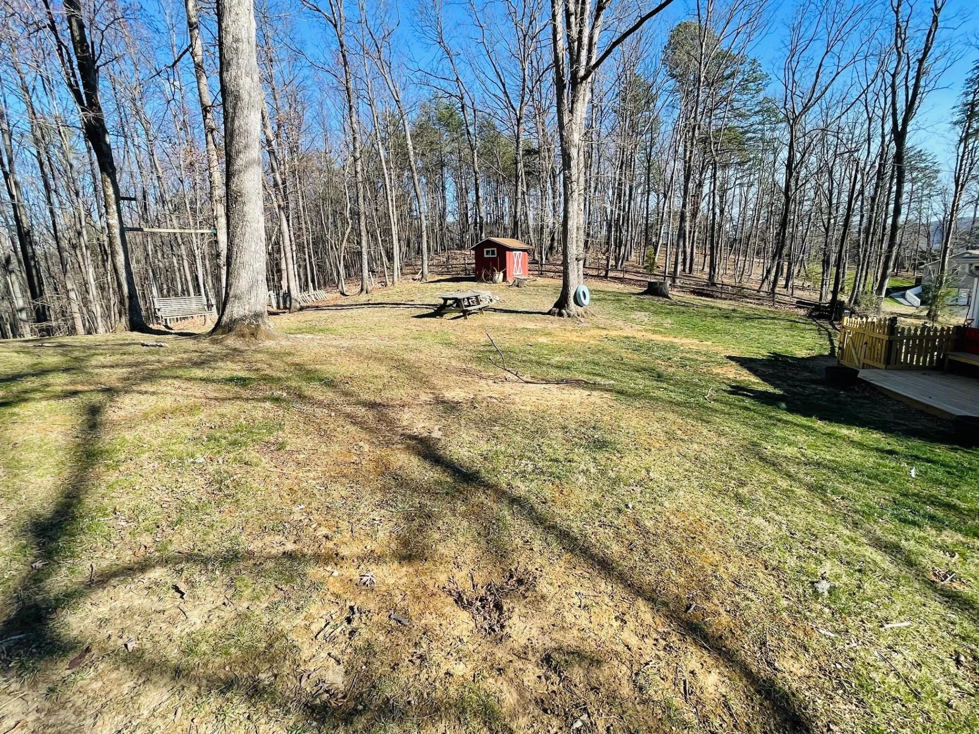 136 Sherwood DR - Photo 28