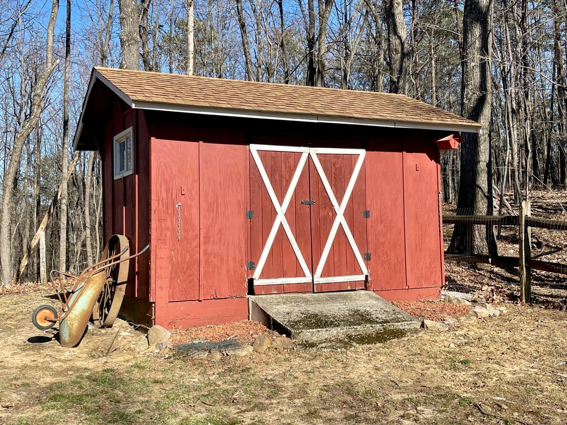 136 Sherwood DR - Photo 30