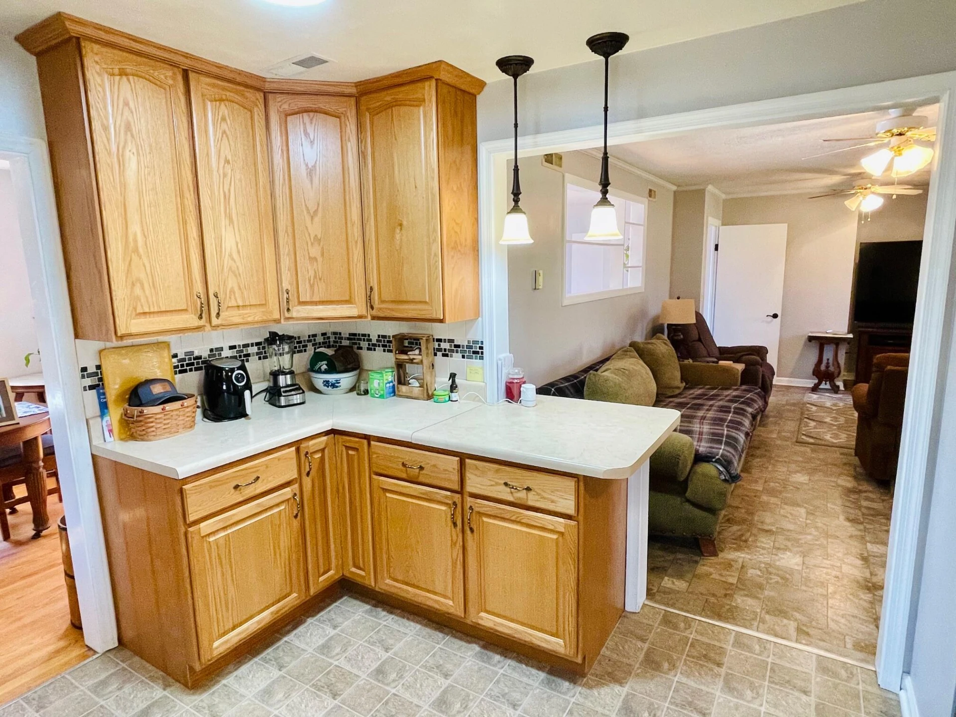 136 Sherwood DR - Photo 9