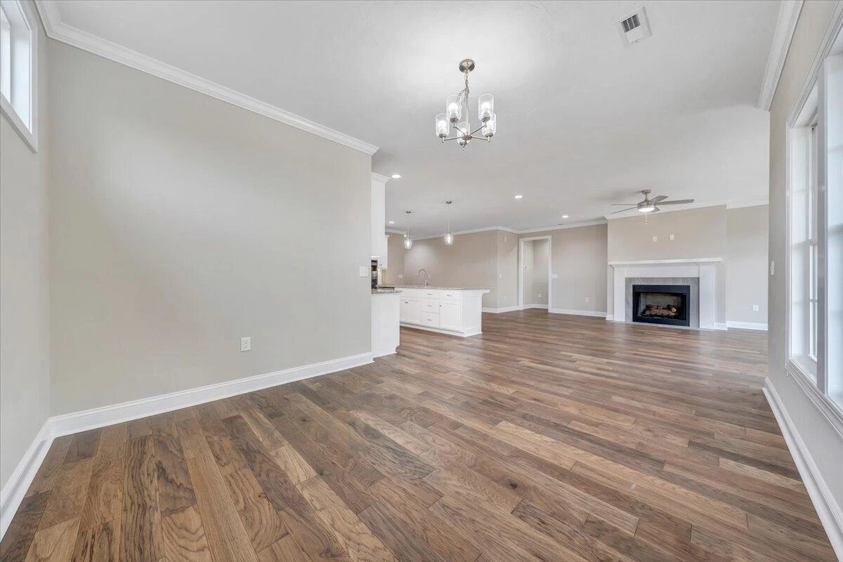 135 Merion CIR - Photo 12