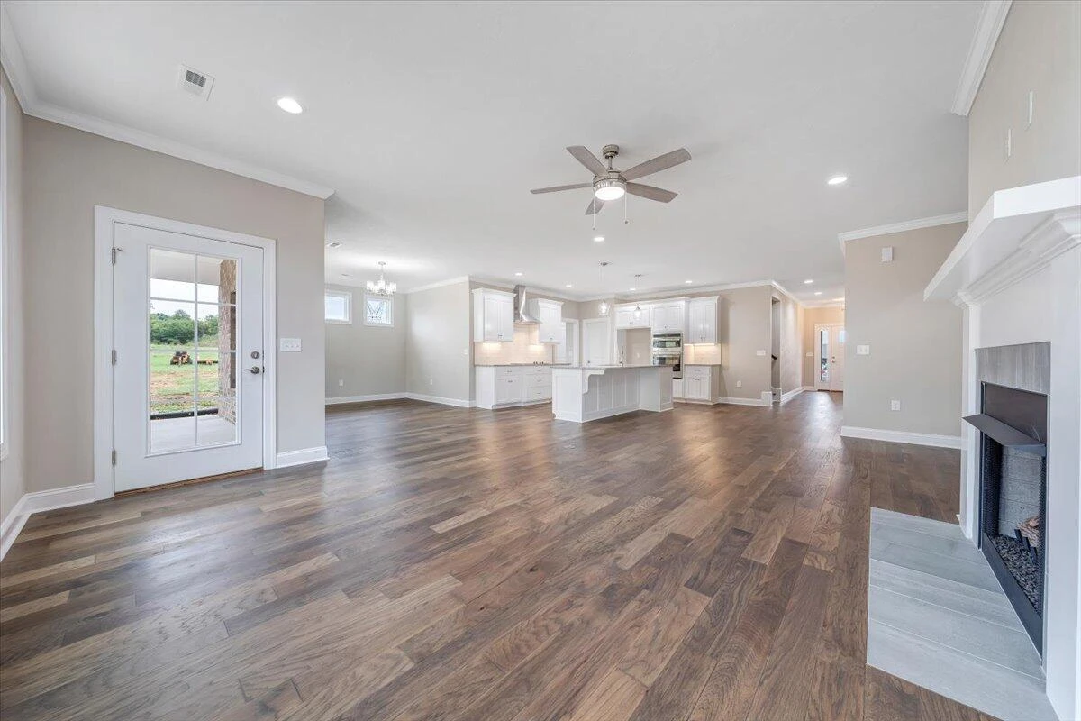 135 Merion CIR - Photo 15