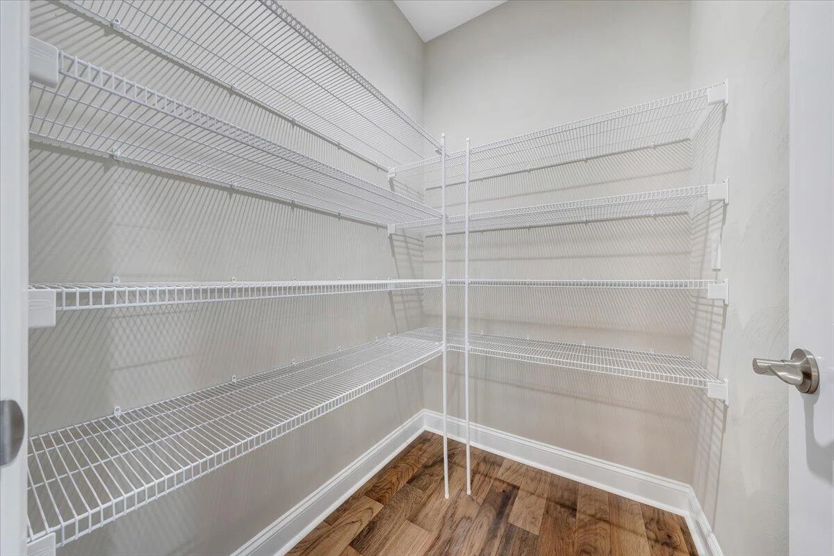 135 Merion CIR - Photo 28