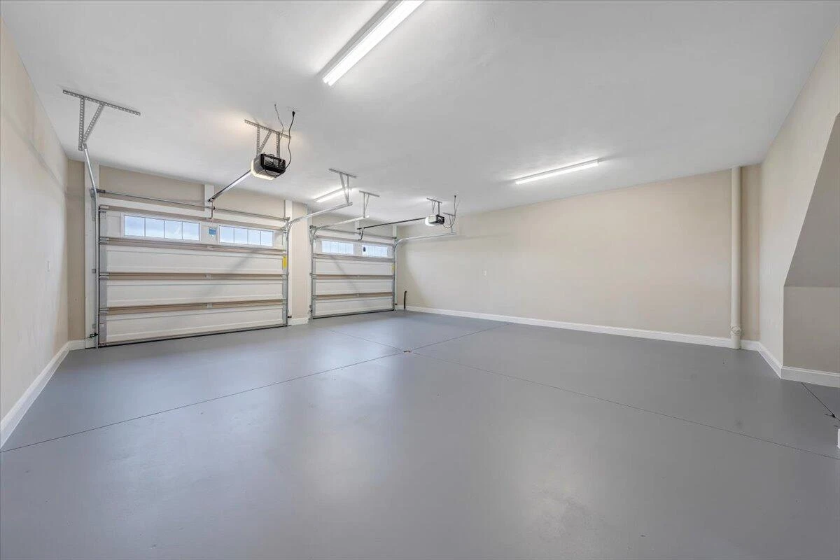135 Merion CIR - Photo 34