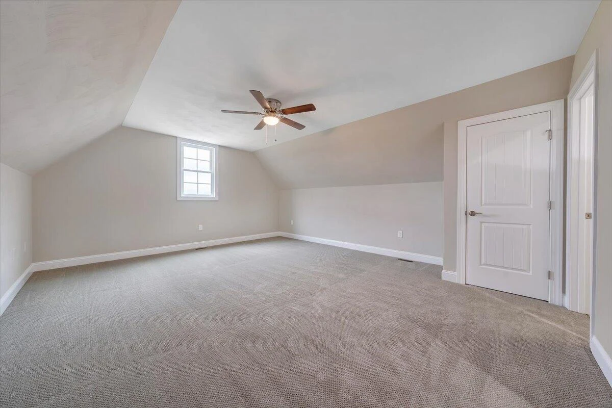 135 Merion CIR - Photo 35