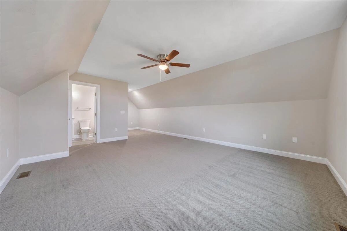 135 Merion CIR - Photo 36