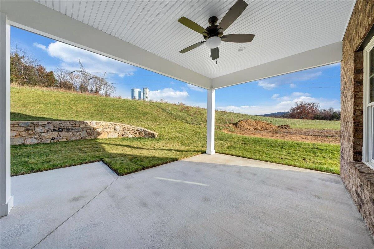 135 Merion CIR - Photo 40
