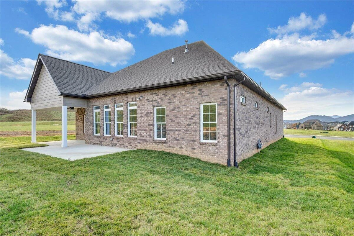 135 Merion CIR - Photo 45
