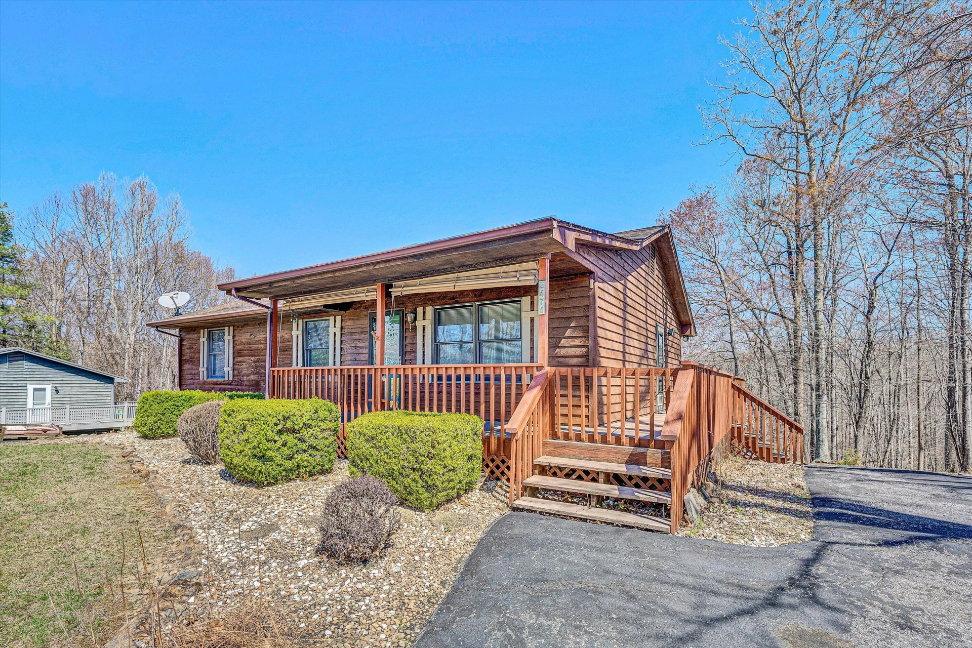 2474 Thomasson Mill RD - Photo 2