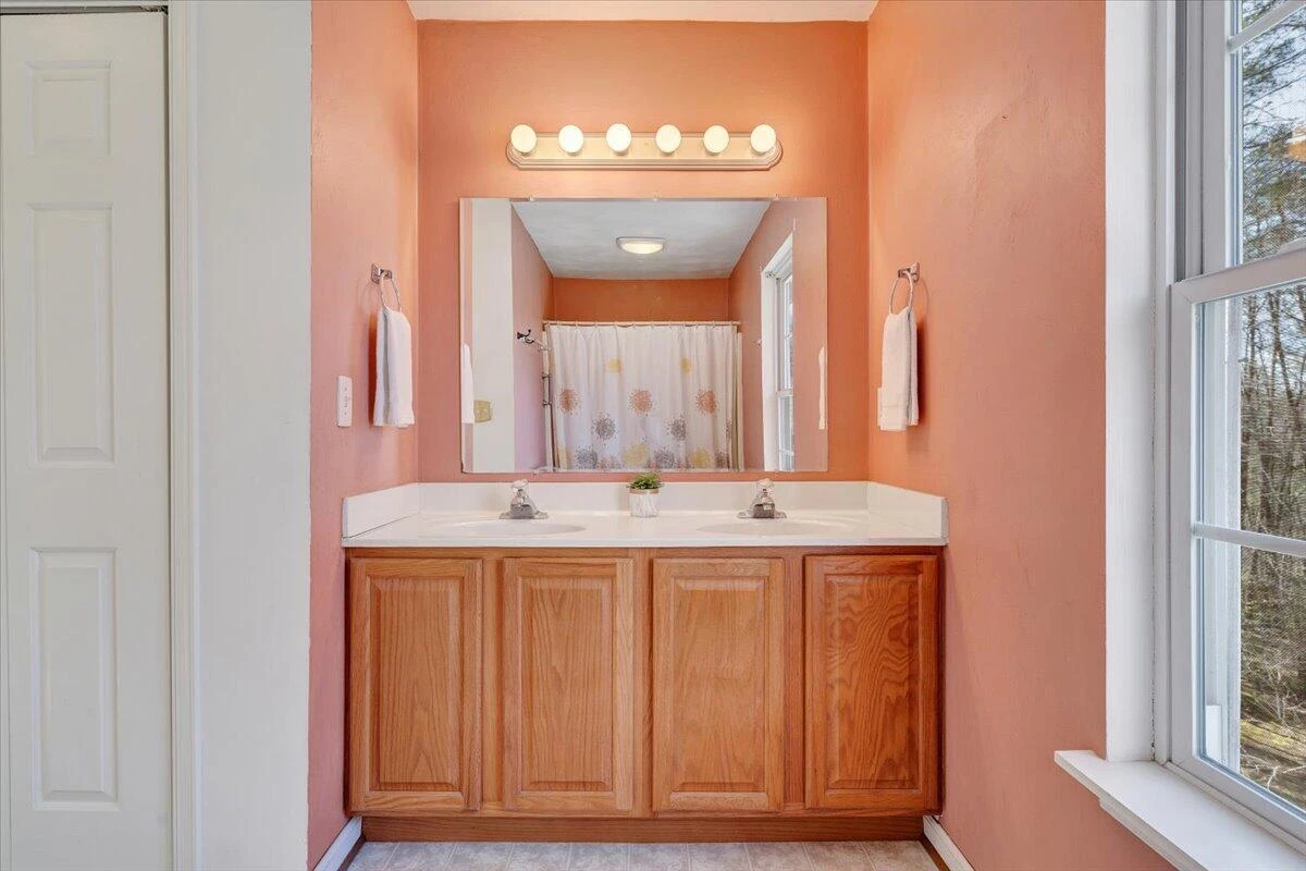 1689 Carroll RD - Photo 29