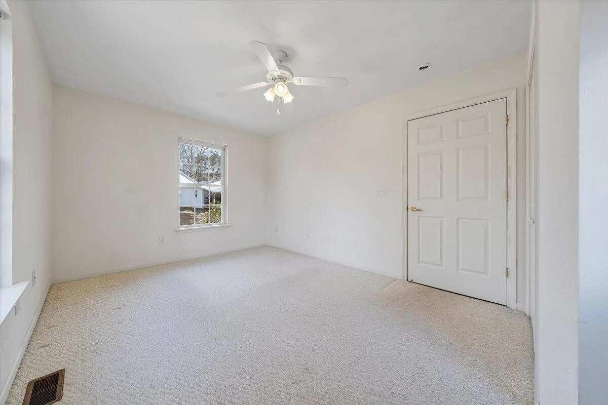 1689 Carroll RD - Photo 34