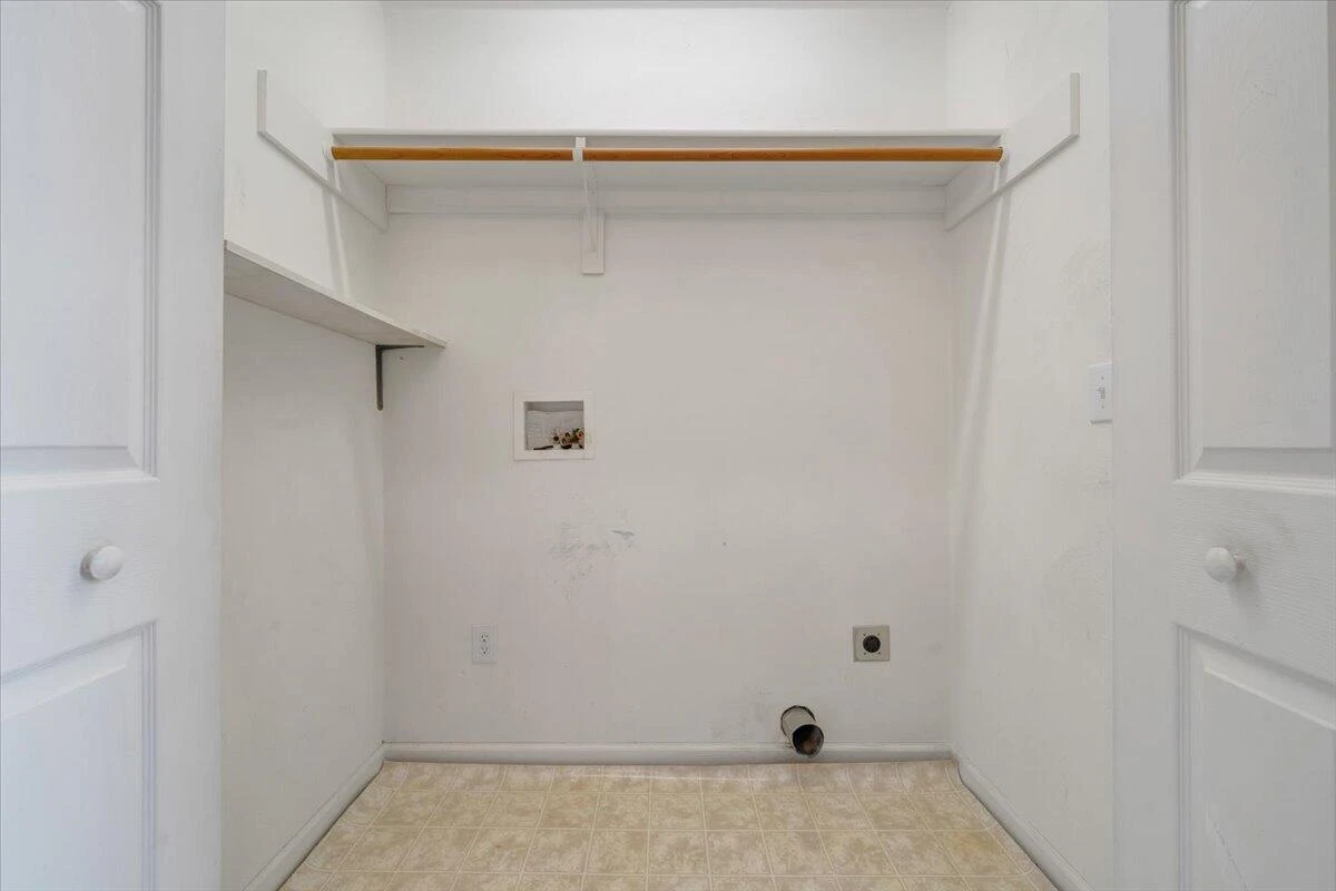 1689 Carroll RD - Photo 36