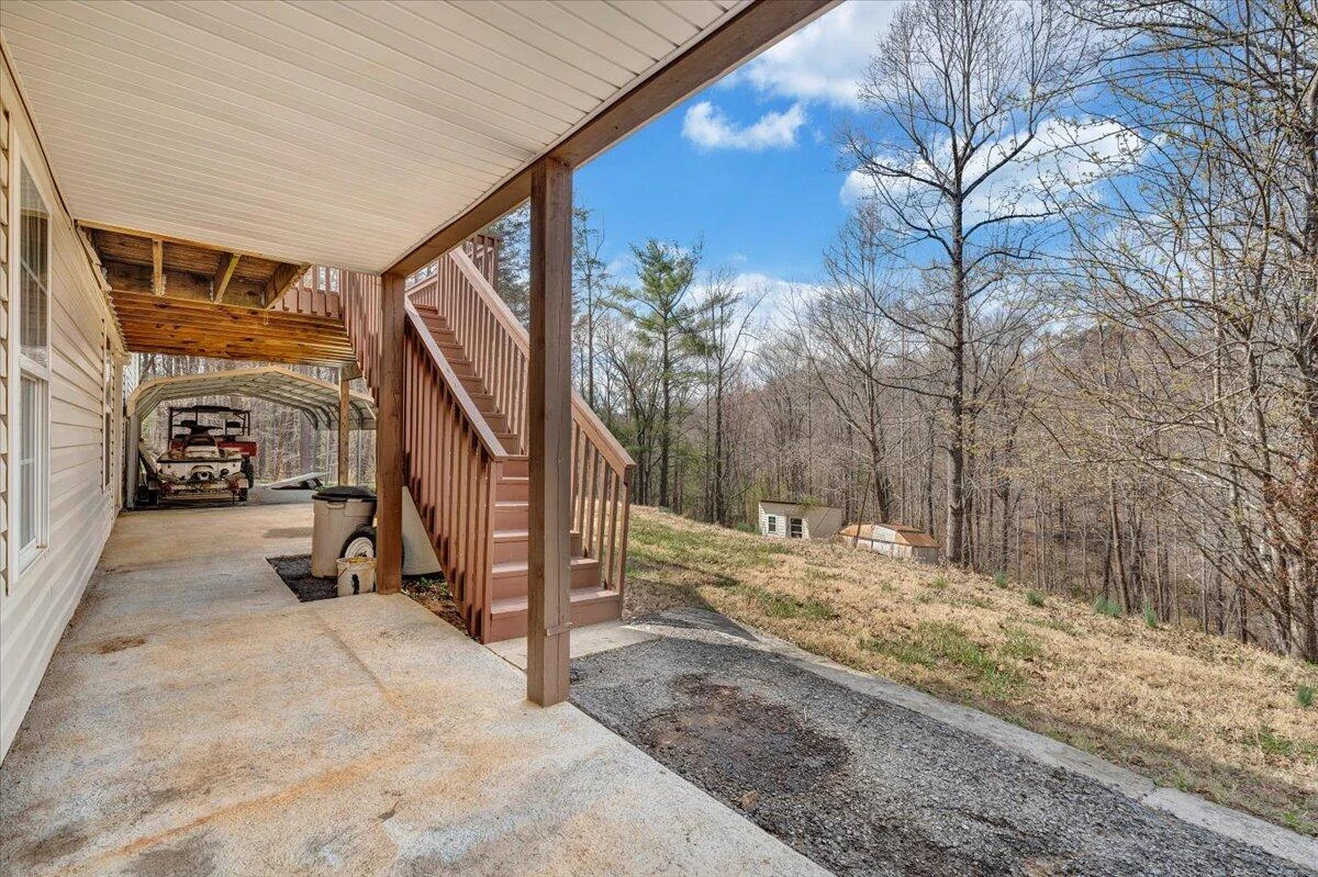 1689 Carroll RD - Photo 45