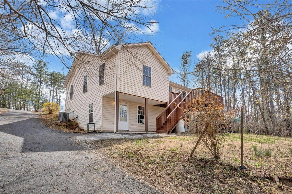 1689 Carroll RD - Photo 48