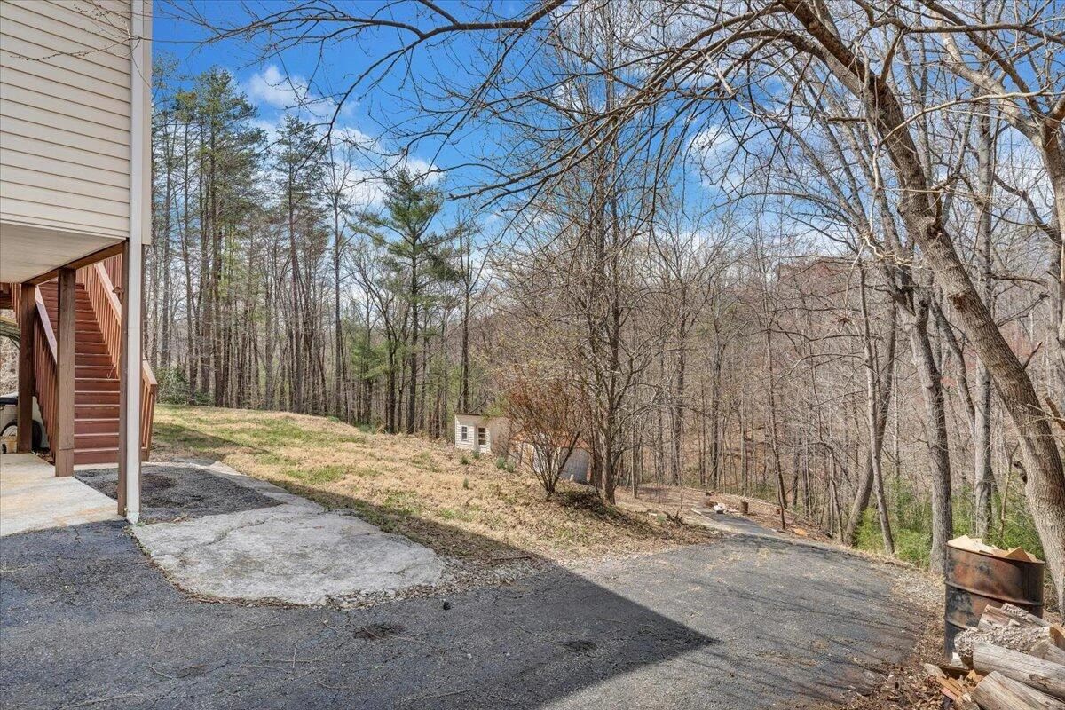 1689 Carroll RD - Photo 49