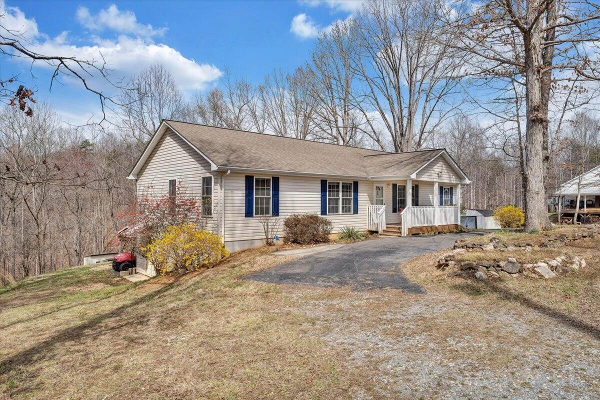 1689 Carroll RD - Photo 54
