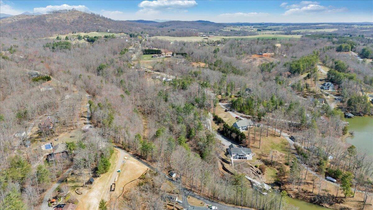 1689 Carroll RD - Photo 78