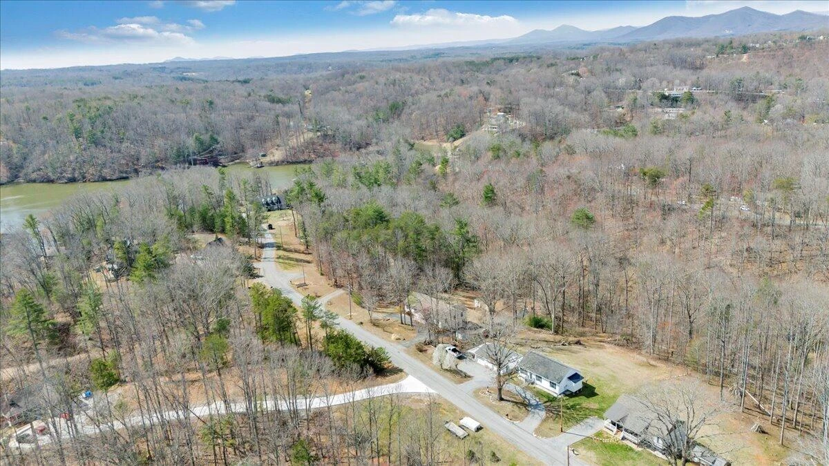 1689 Carroll RD - Photo 81