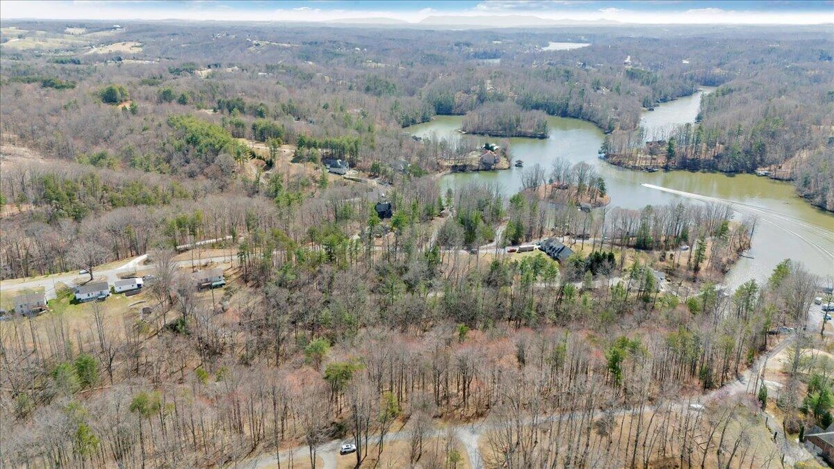 1689 Carroll RD - Photo 85