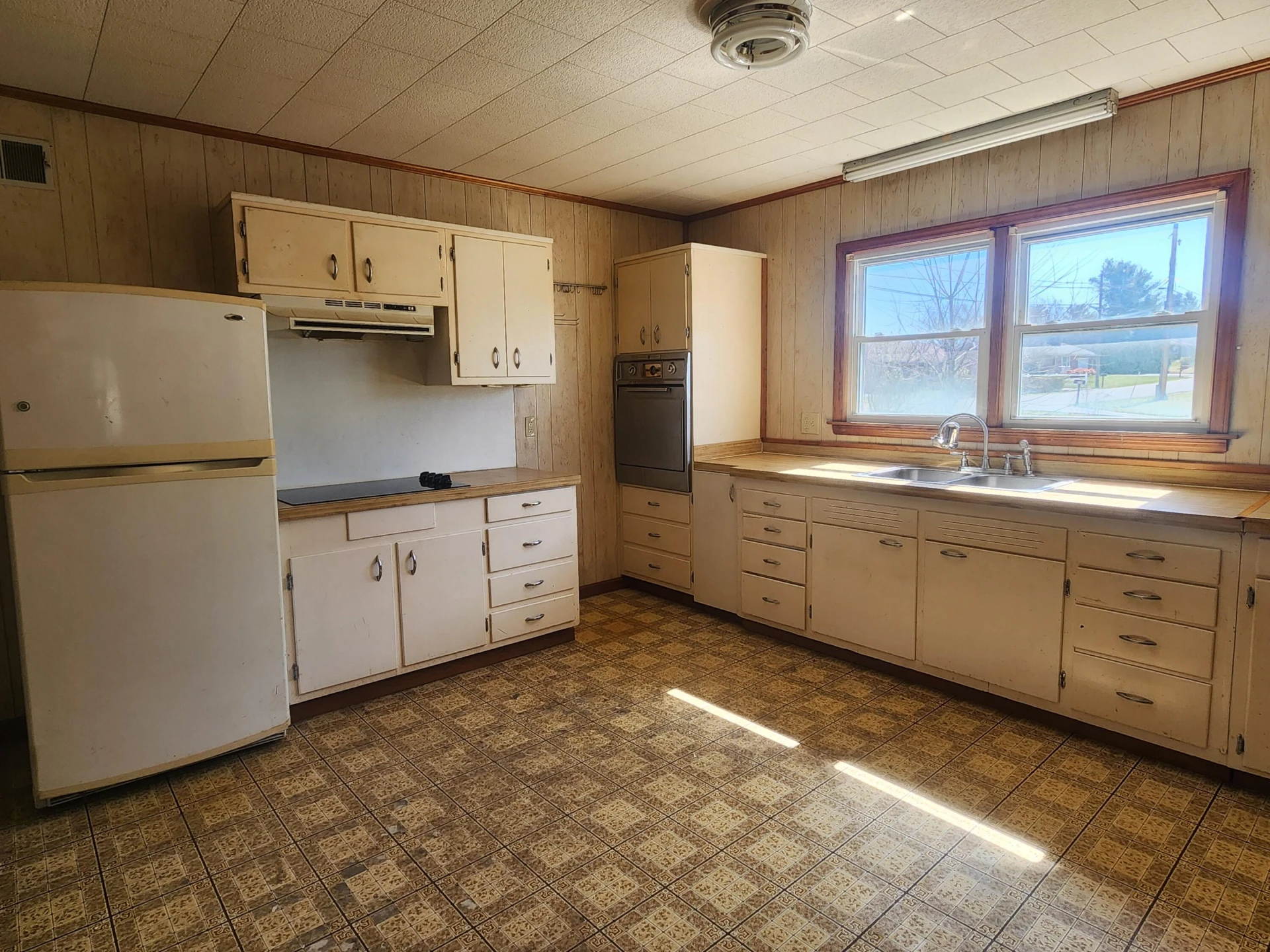 365 Clearview DR - Photo 21