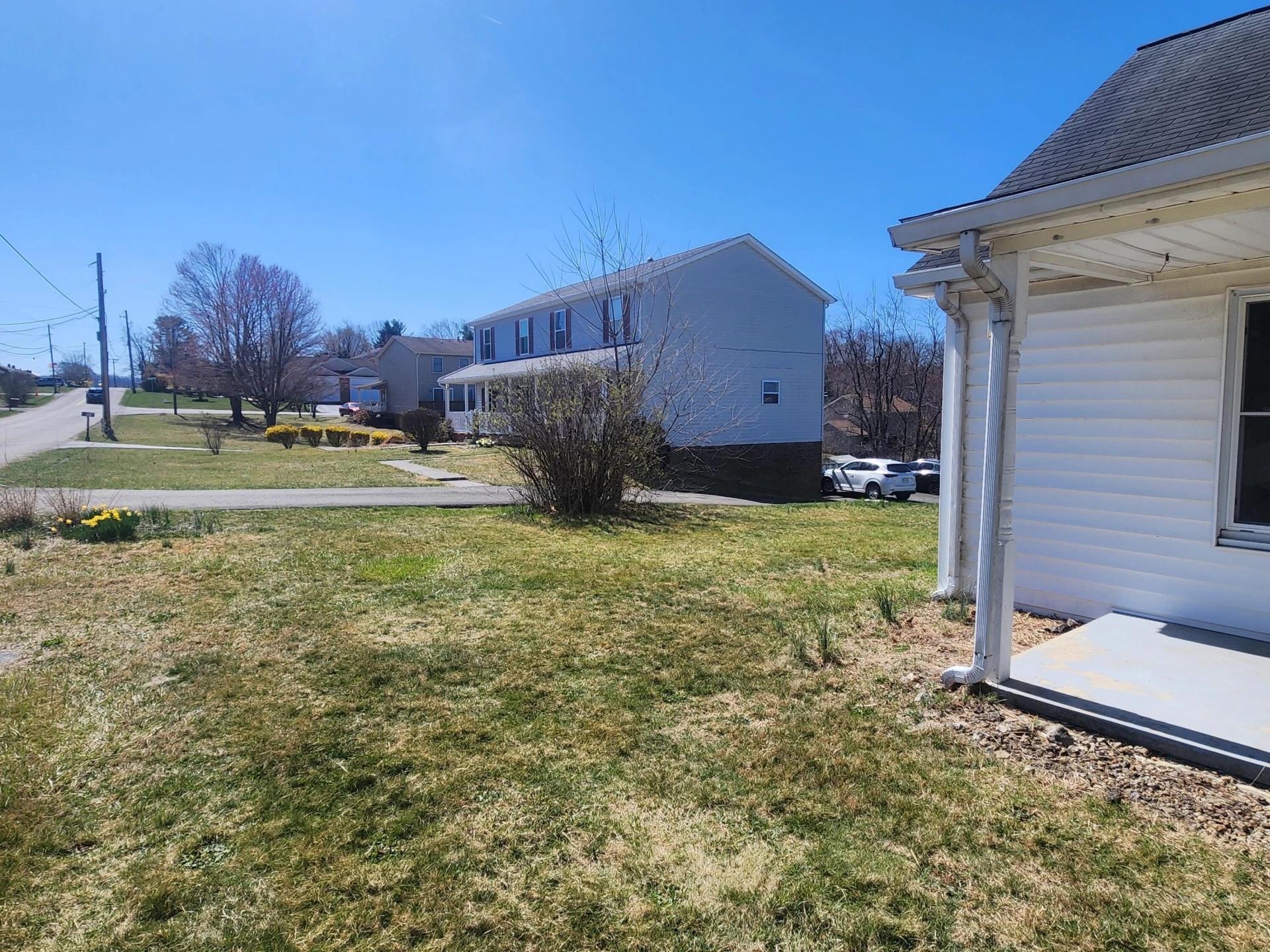 365 Clearview DR - Photo 5