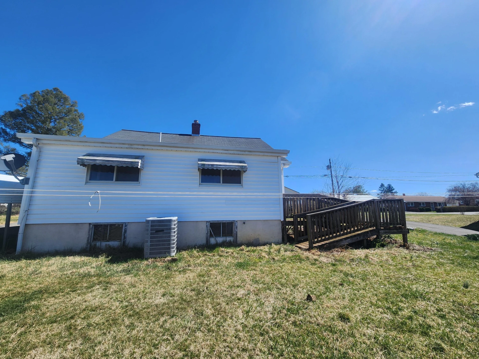 365 Clearview DR - Photo 53